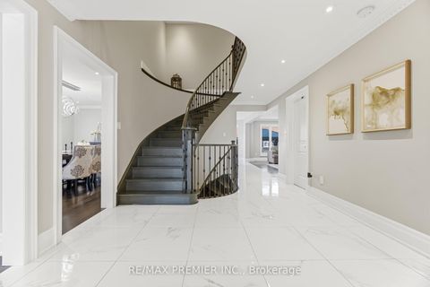 Photo 5 at 26 Mapes Avenue, West Woodbridge, Vaughan