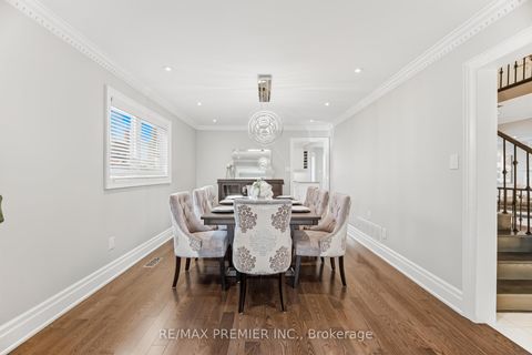 Photo 8 at 26 Mapes Avenue, West Woodbridge, Vaughan