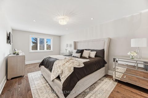 Photo 27 at 26 Mapes Avenue, West Woodbridge, Vaughan