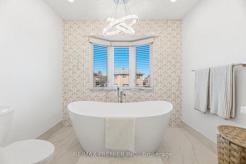 Photo 30 at 26 Mapes Avenue, West Woodbridge, Vaughan