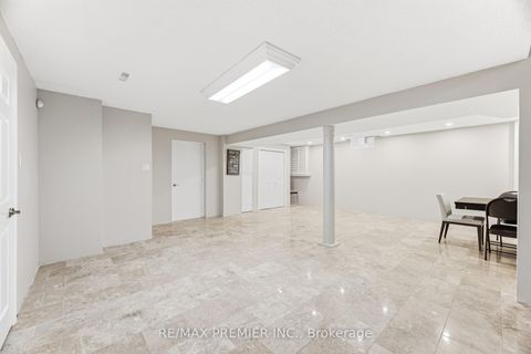 Photo 39 at 26 Mapes Avenue, West Woodbridge, Vaughan