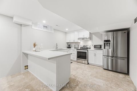 Photo 42 at 26 Mapes Avenue, West Woodbridge, Vaughan