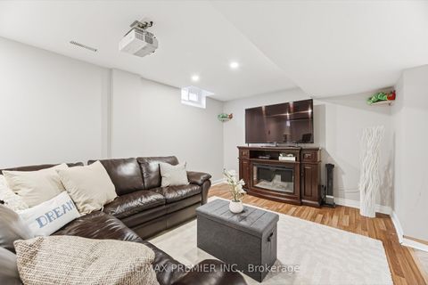 Photo 45 at 26 Mapes Avenue, West Woodbridge, Vaughan