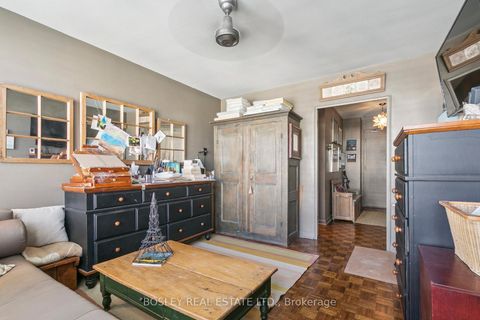 Photo 22 at 1001 - 575 Avenue Road S, St. Clair, Toronto