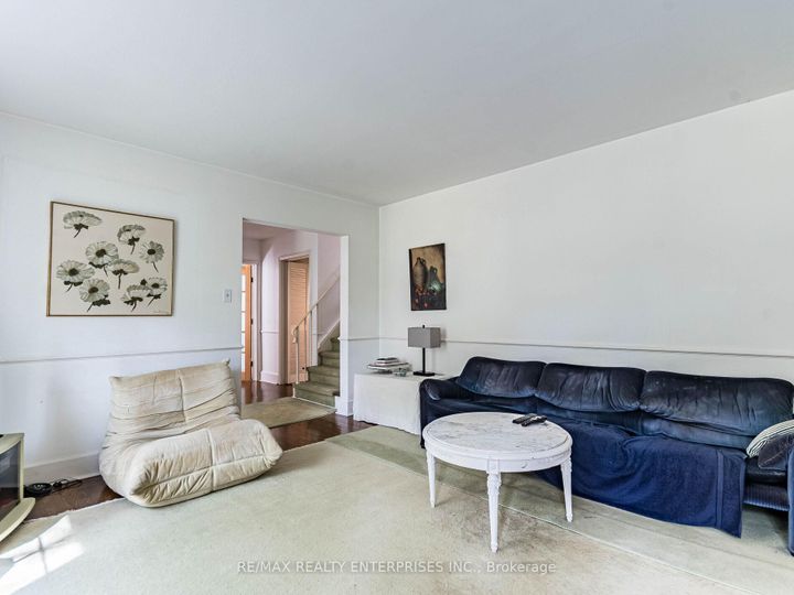 Photo 23 at 285 Pinetree Way, Mineola, Mississauga