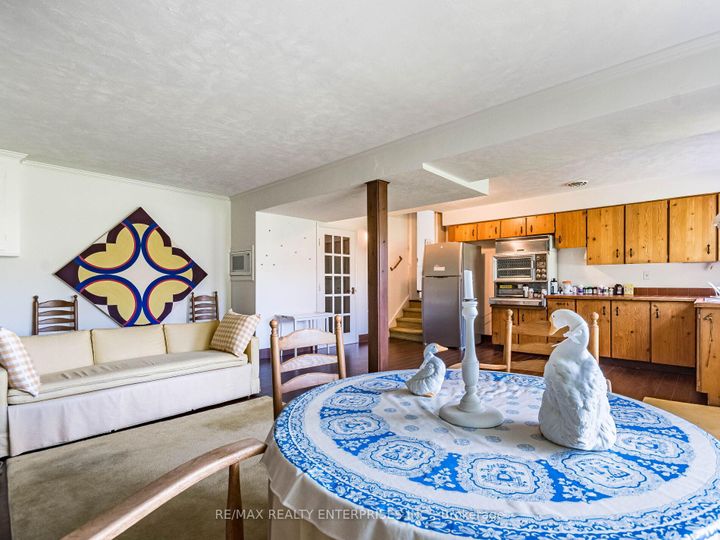 Photo 29 at 285 Pinetree Way, Mineola, Mississauga