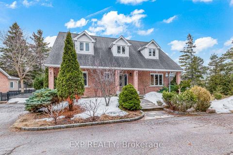 Photo 2 at 925 15th Side Road, Rural King, King