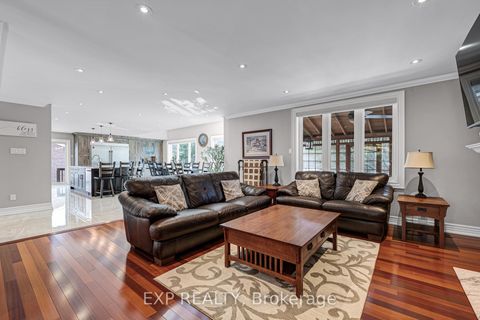 Photo 18 at 925 15th Side Road, Rural King, King