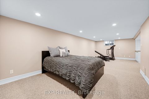 Photo 39 at 925 15th Side Road, Rural King, King