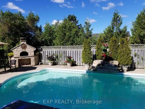 Photo 43 at 925 15th Side Road, Rural King, King