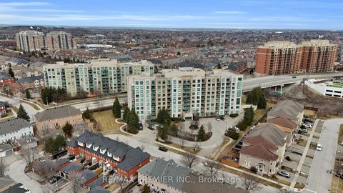 Photo 3 at 220 - 51 Baffin Court, Langstaff, Richmond Hill