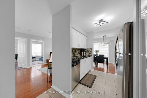 Photo 9 at 220 - 51 Baffin Court, Langstaff, Richmond Hill
