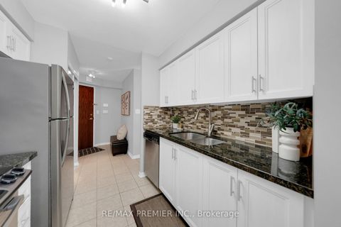 Photo 14 at 220 - 51 Baffin Court, Langstaff, Richmond Hill