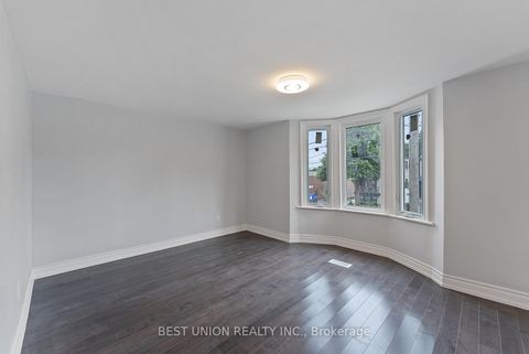 Photo 12 at 15 Burlington Street, Mimico, Toronto