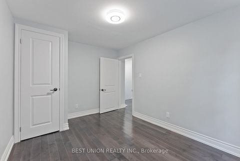 Photo 18 at 15 Burlington Street, Mimico, Toronto