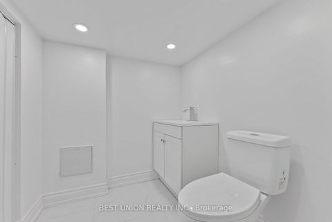 Photo 21 at 15 Burlington Street, Mimico, Toronto