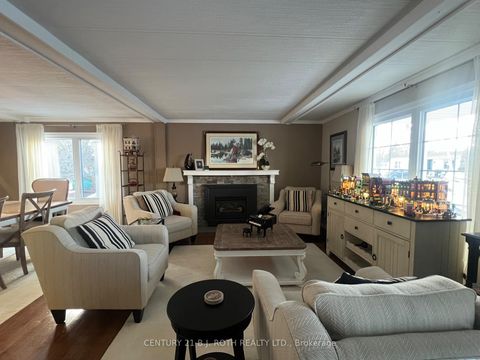 Photo 3 at 29 Corner Brook Trail, Rural Innisfil, Innisfil