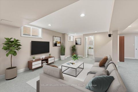 Photo 31 at 209 Ellerslie Avenue, Willowdale West, Toronto