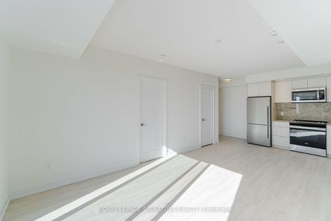 Photo 16 at 2701 - 10 Eva Road, Etobicoke West Mall, Toronto