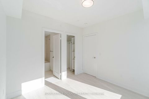 Photo 19 at 2701 - 10 Eva Road, Etobicoke West Mall, Toronto