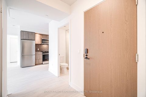 Photo 3 at 2505 - 10 Eva Road, Etobicoke West Mall, Toronto