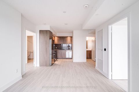 Photo 9 at 2505 - 10 Eva Road, Etobicoke West Mall, Toronto