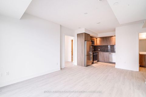 Photo 13 at 2505 - 10 Eva Road, Etobicoke West Mall, Toronto