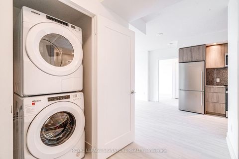 Photo 14 at 2505 - 10 Eva Road, Etobicoke West Mall, Toronto