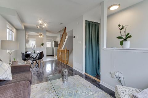 Photo 12 at 78 - 2 Hedge End Road, Rouge E11, Toronto