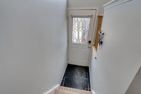 Photo 14 at 78 - 2 Hedge End Road, Rouge E11, Toronto