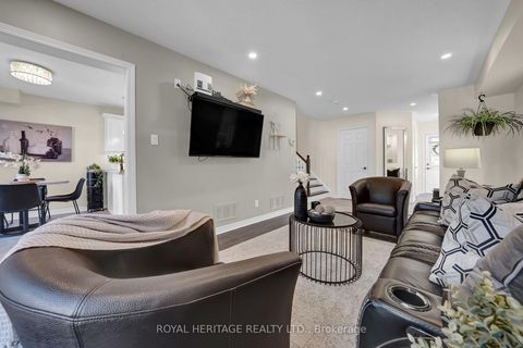 Photo 6 at 46 Lownie Court, Bowmanville, Clarington