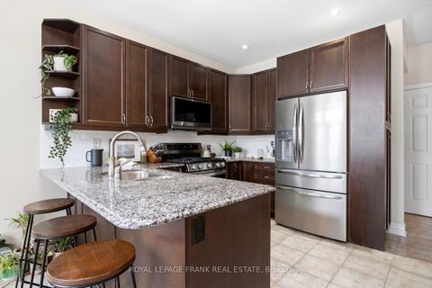 Photo 7 at 1612 Rockaway Street, Taunton, Oshawa