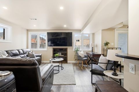 Photo 15 at 1612 Rockaway Street, Taunton, Oshawa