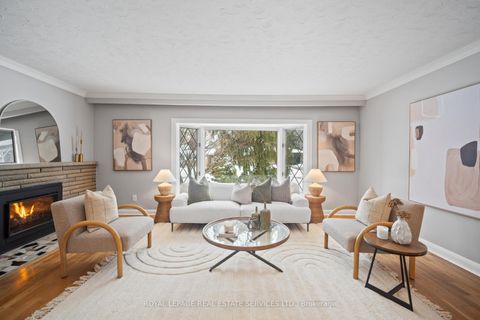 Photo 7 at 121 Elvaston Drive, Victoria Village, Toronto