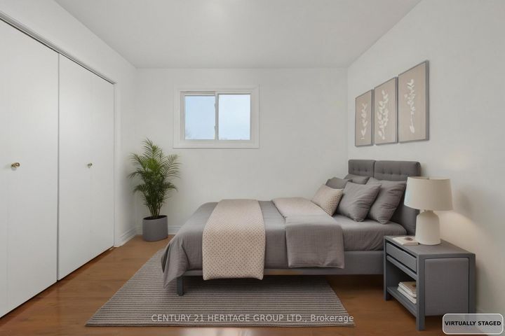 Photo 20 at 111 Ondrey Street, Bradford, Bradford West Gwillimbury