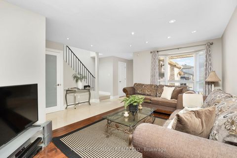 Photo 11 at 36 Brougham Drive, East Woodbridge, Vaughan