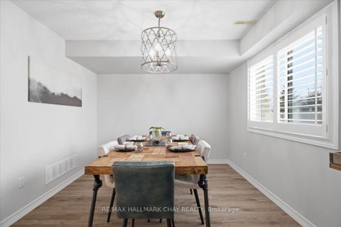 Photo 6 at 12 - 53 FERNDALE Drive S, Ardagh, Barrie