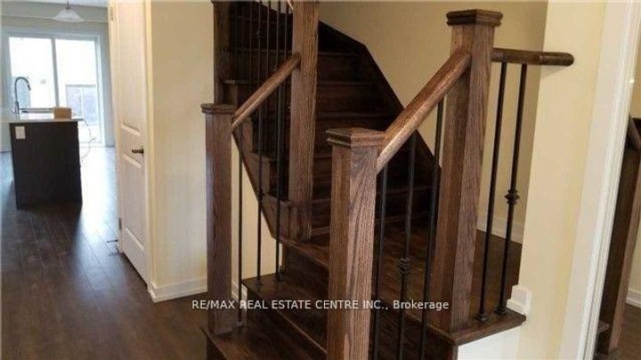 Photo 8 at 80 Scarletwood Street, Stoney Creek Mountain, Hamilton