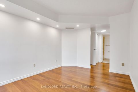 Photo 25 at 1202 - 1001 Bay Street, Bay Street Corridor, Toronto