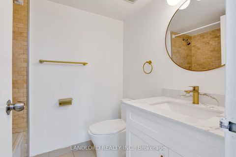 Photo 28 at 1202 - 1001 Bay Street, Bay Street Corridor, Toronto