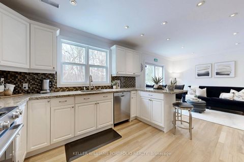 Photo 8 at 49 Dolphin Drive, Birchmount, Toronto