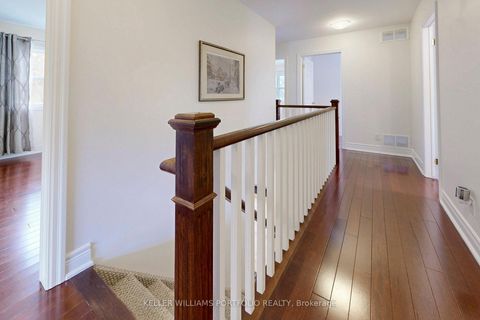 Photo 13 at 49 Dolphin Drive, Birchmount, Toronto