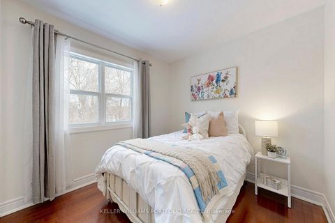 Photo 21 at 49 Dolphin Drive, Birchmount, Toronto