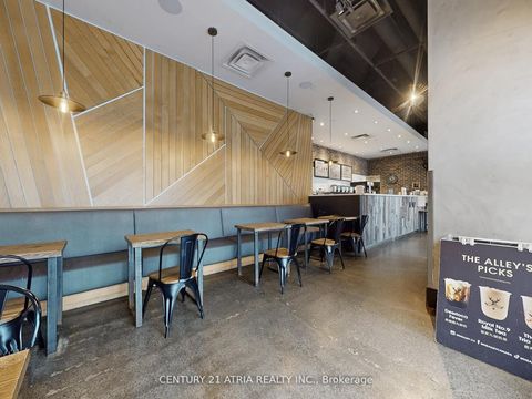 Photo 14 at 1 - 382 Yonge Street, Bay Street Corridor, Toronto