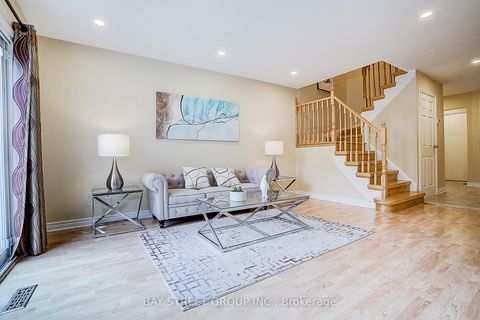 Photo 13 at 151 Campbell Avenue, Yorkhill, Vaughan