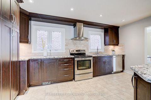 Photo 25 at 151 Campbell Avenue, Yorkhill, Vaughan