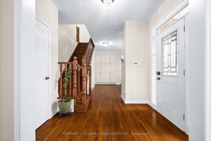 Photo 4 at 35 Lobelia Street, Wellington, Brampton