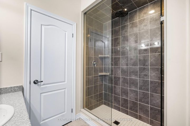 Photo 17 at 35 Lobelia Street, Wellington, Brampton