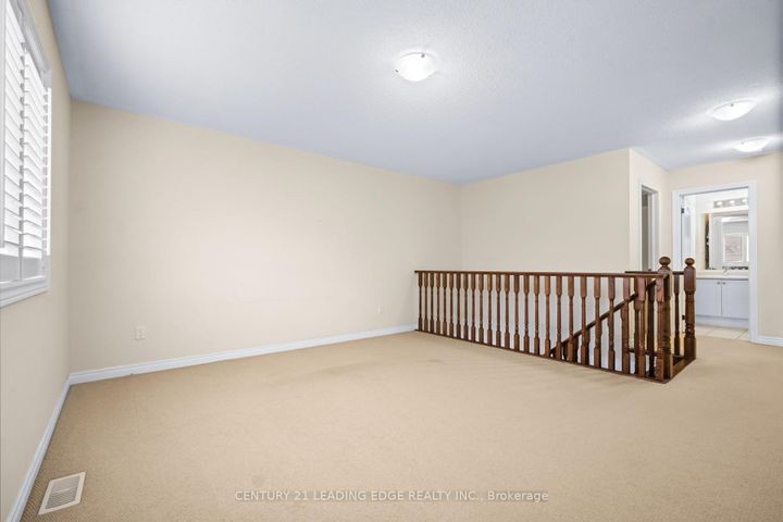 Photo 21 at 35 Lobelia Street, Wellington, Brampton