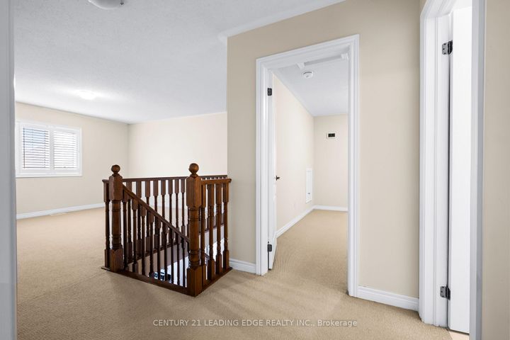 Photo 24 at 35 Lobelia Street, Wellington, Brampton